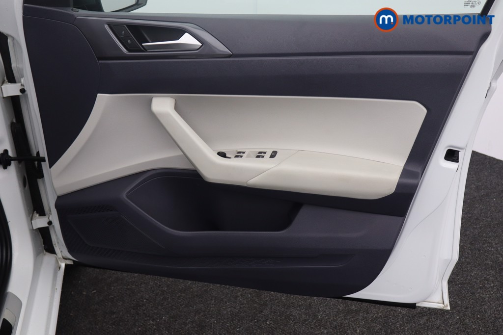 Volkswagen Polo Beats Manual Petrol Hatchback - Stock Number (1578233) - 20th supplementary image