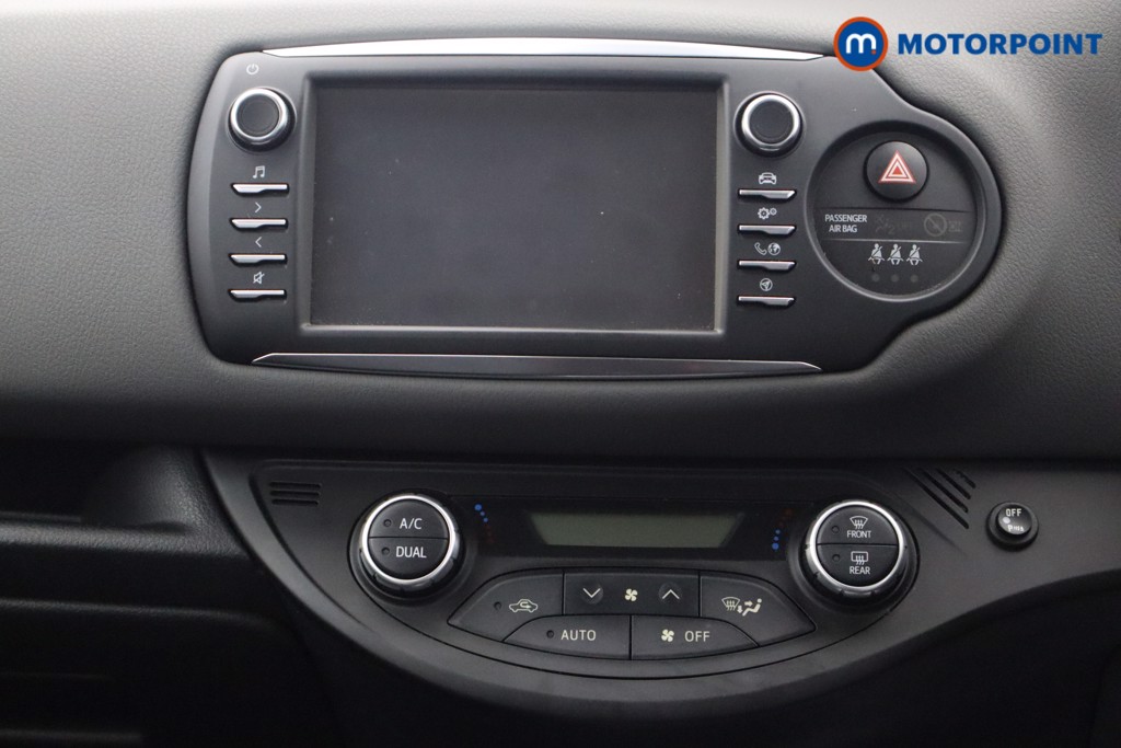 Toyota Yaris Icon Tech Automatic Petrol-Electric Hybrid Hatchback - Stock Number (1578332) - 2nd supplementary image