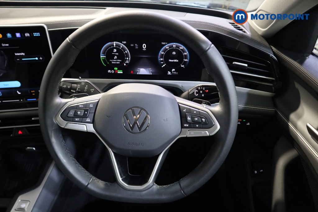 Volkswagen Passat Life Automatic Petrol Plug-In Hybrid Estate - Stock Number (1578938) - 2nd supplementary image