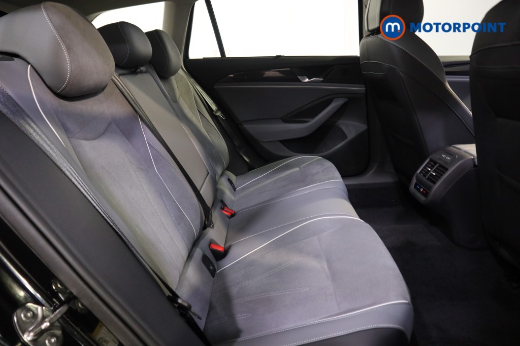 Volkswagen Passat Life Automatic Petrol Plug-In Hybrid Estate - Stock Number (1578938) - 14th supplementary image