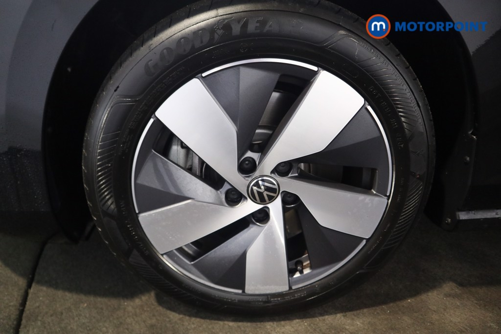 Volkswagen Passat Life Automatic Petrol Plug-In Hybrid Estate - Stock Number (1578938) - 19th supplementary image