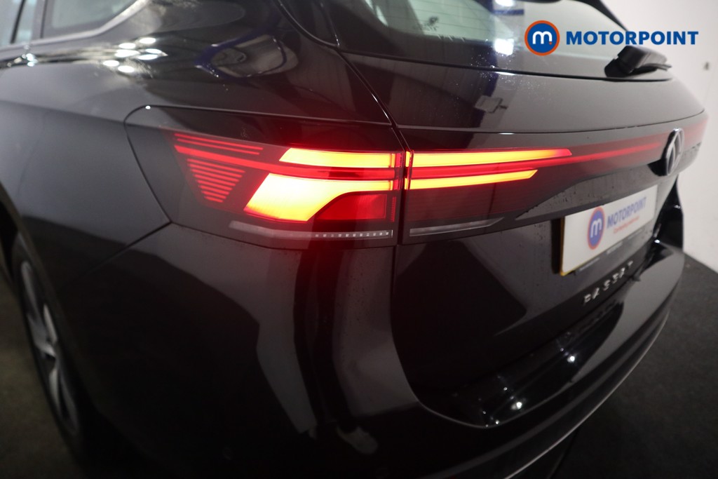 Volkswagen Passat Life Automatic Petrol Plug-In Hybrid Estate - Stock Number (1578938) - 23rd supplementary image