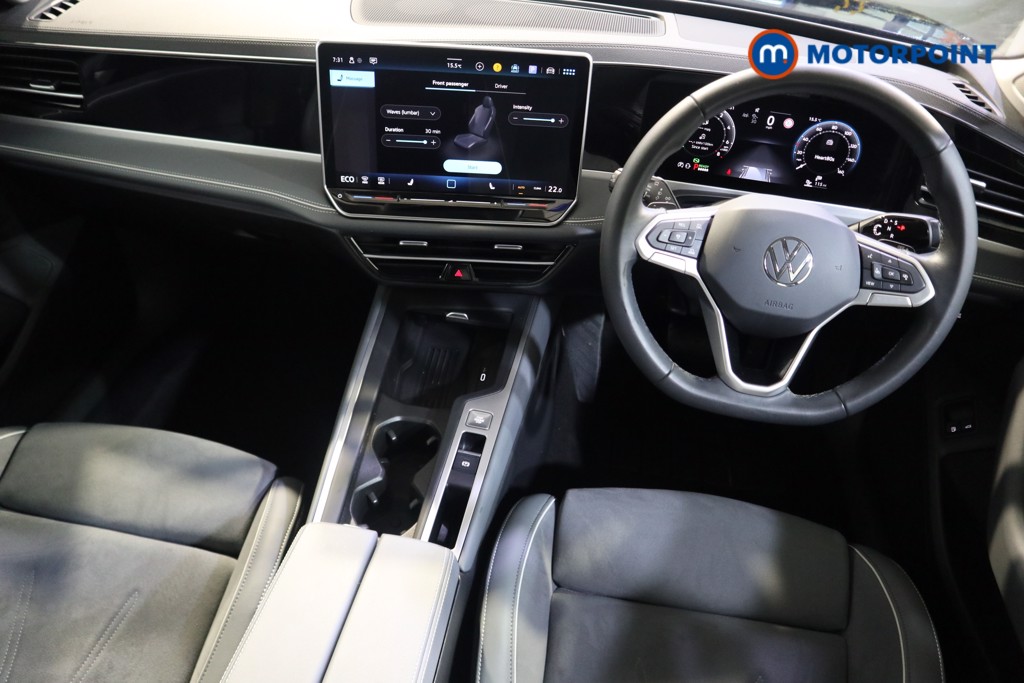 Volkswagen Passat Life Automatic Petrol Plug-In Hybrid Estate - Stock Number (1578938) - 1st supplementary image