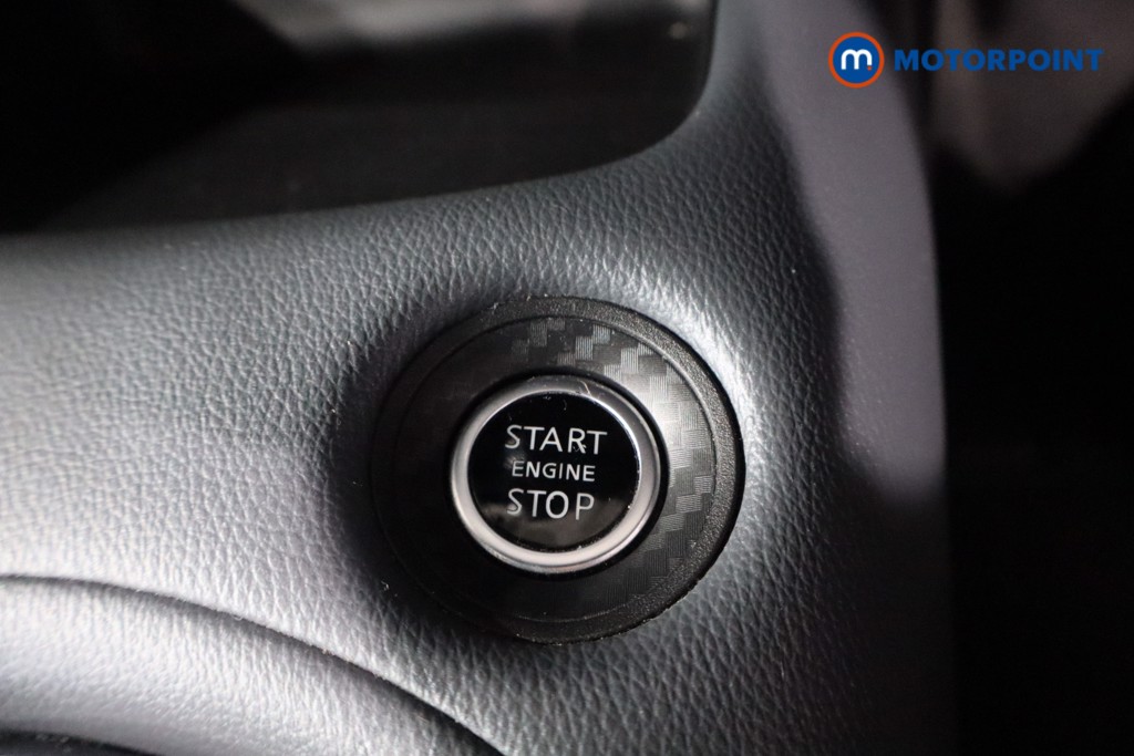 Nissan Juke Tekna Automatic Petrol SUV - Stock Number (1579058) - 13th supplementary image