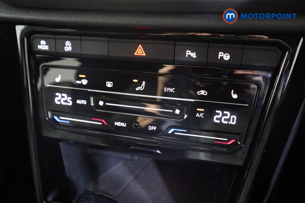 Volkswagen T-Roc R-Line Automatic Petrol SUV - Stock Number (1579097) - 7th supplementary image