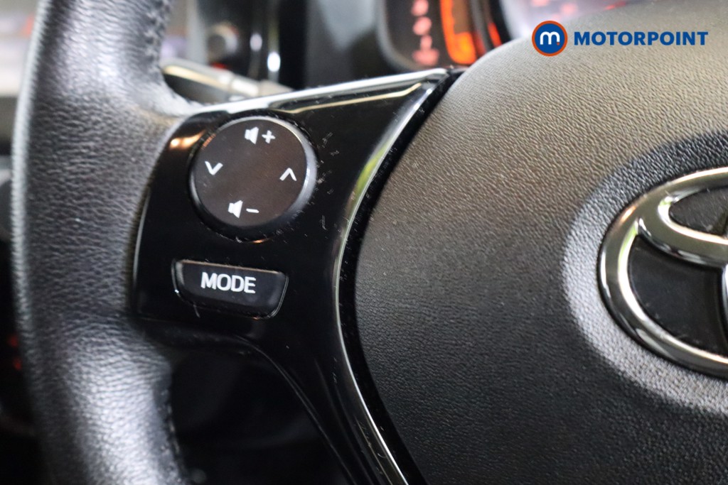 Toyota Aygo X-Press Manual Petrol Hatchback - Stock Number (1579107) - 3rd supplementary image