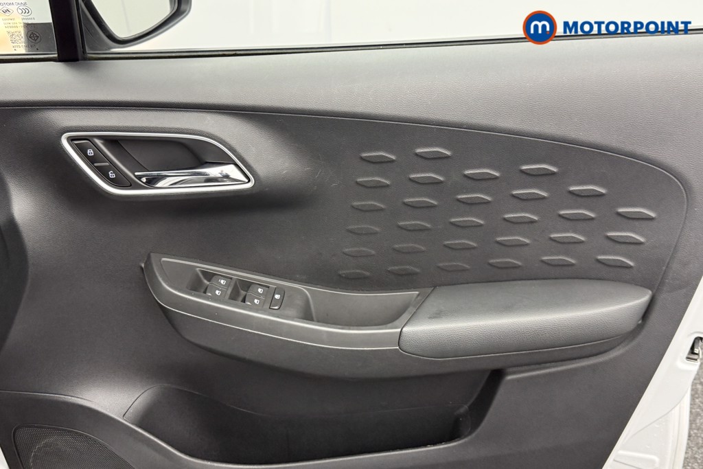 Mg Motor Uk MG3 Excite Manual Petrol Hatchback - Stock Number (1579125) - 14th supplementary image