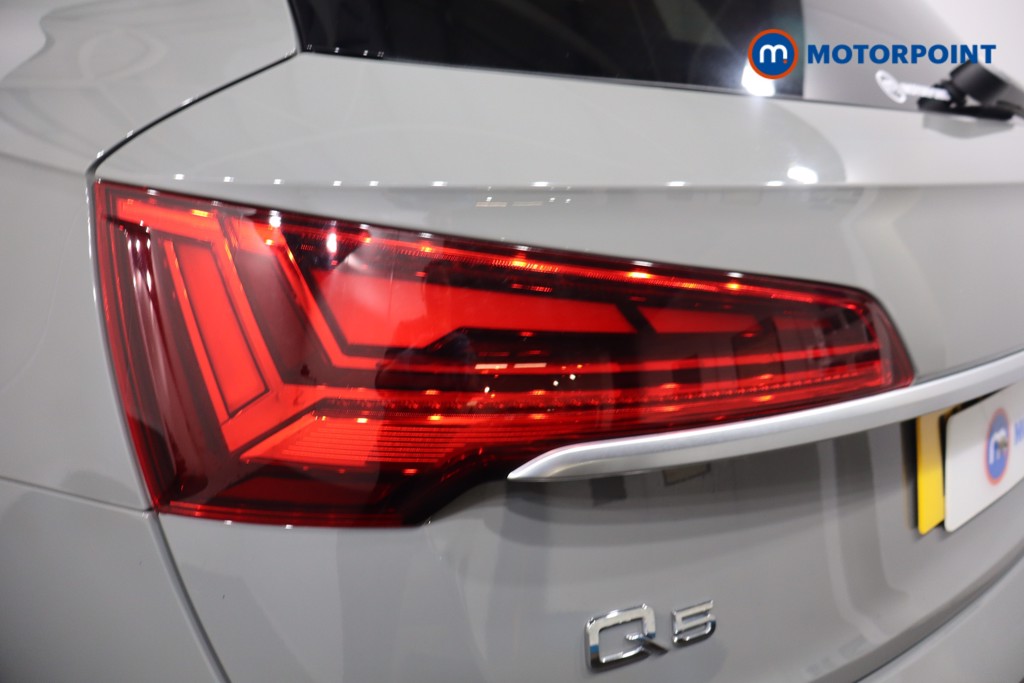 Audi Q5 S Line Automatic Petrol SUV - Stock Number (1579179) - 33rd supplementary image