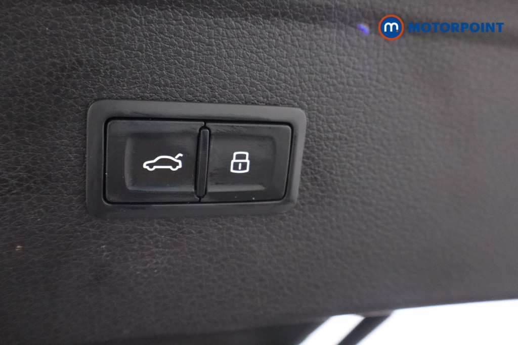 Audi Q5 S Line Automatic Petrol SUV - Stock Number (1579179) - 37th supplementary image