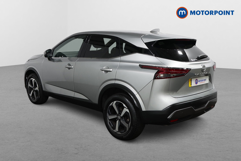 Nissan Qashqai N-Connecta Manual Petrol SUV - Stock Number (1579351) - Passenger side rear corner