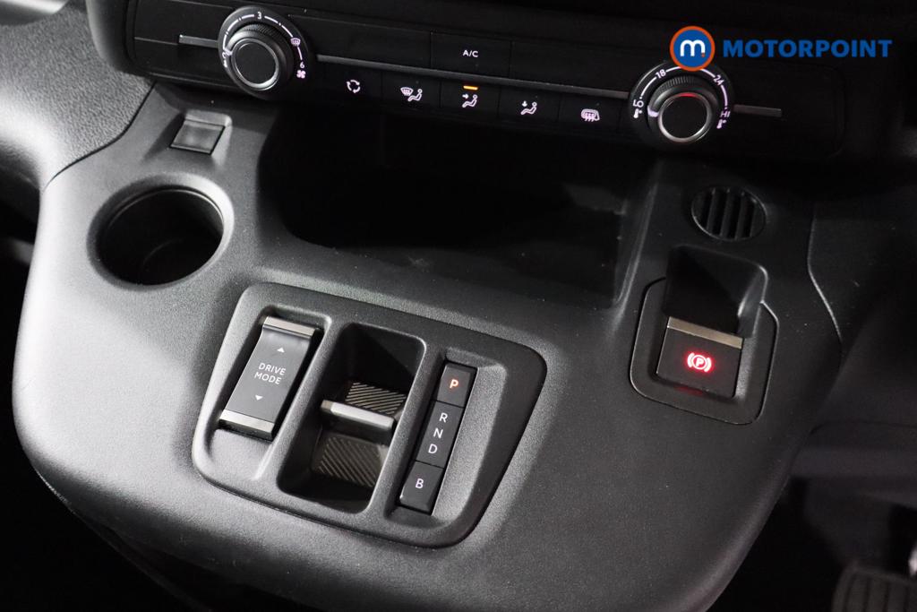 Vauxhall Combo Cargo PRO Automatic Electric Panel Van - Stock Number (1579623) - 6th supplementary image