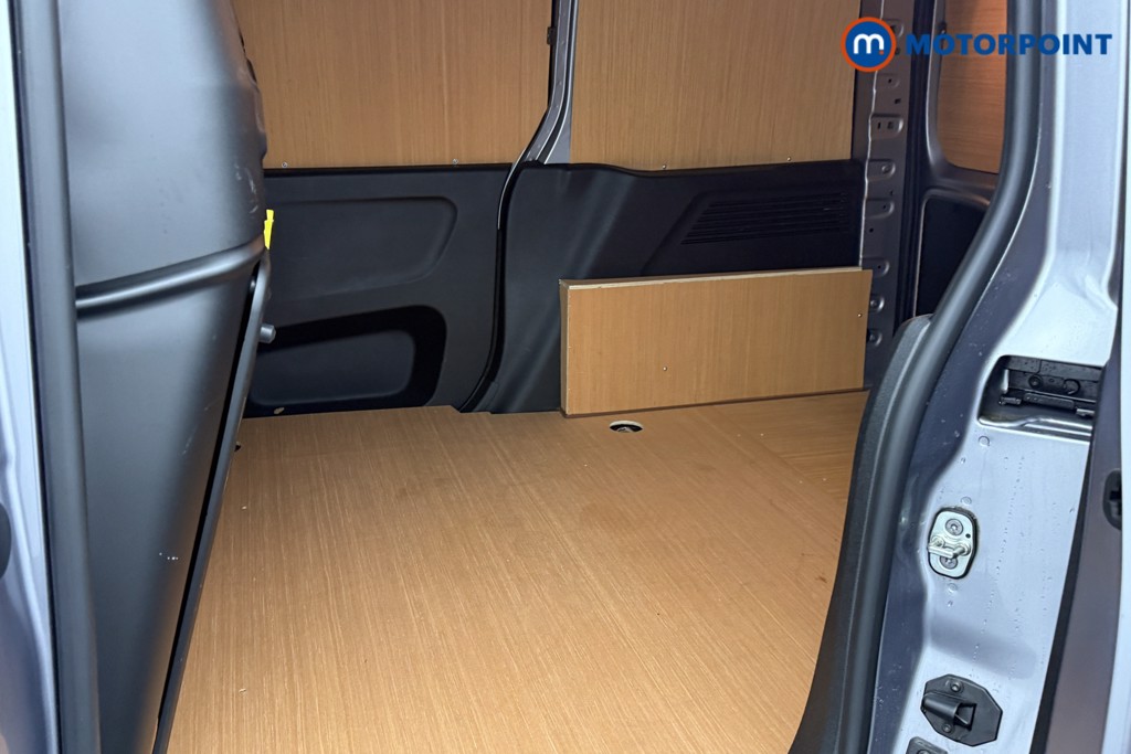 Vauxhall Combo Cargo Sportive Automatic Electric Panel Van - Stock Number (1579625) - 18th supplementary image