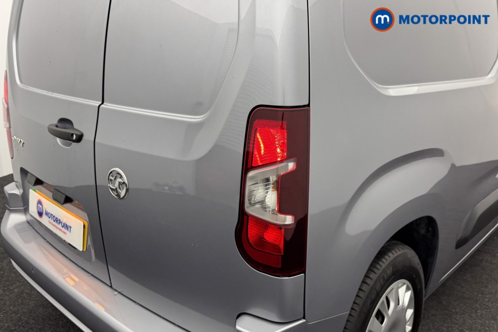 Vauxhall Combo Cargo Sportive Automatic Electric Panel Van - Stock Number (1579625) - 21st supplementary image