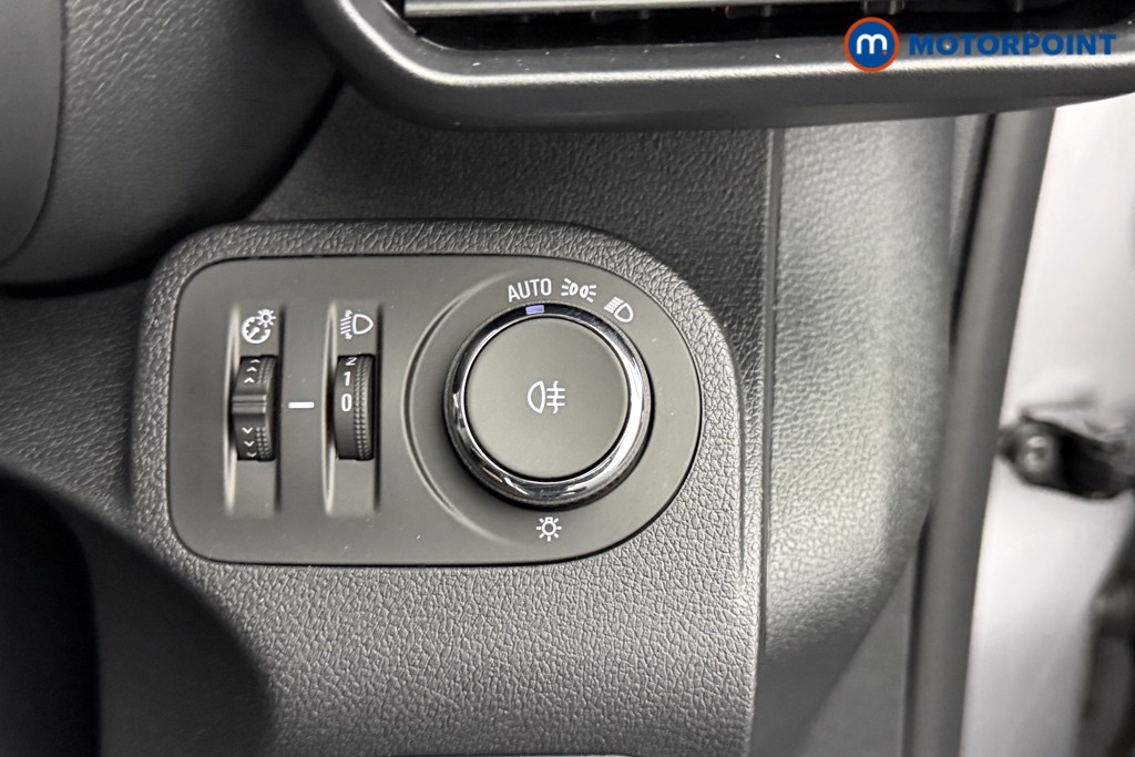 Vauxhall Combo Cargo Prime Automatic Electric Panel Van - Stock Number (1579633) - 11th supplementary image