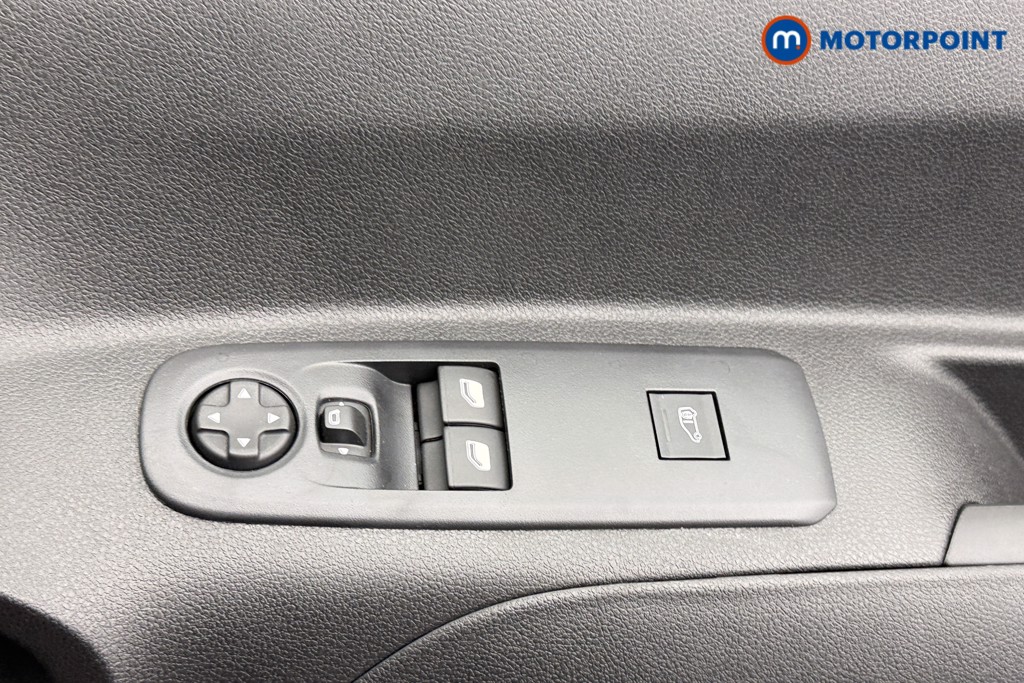Vauxhall Combo Cargo Prime Automatic Electric Panel Van - Stock Number (1579633) - 12th supplementary image