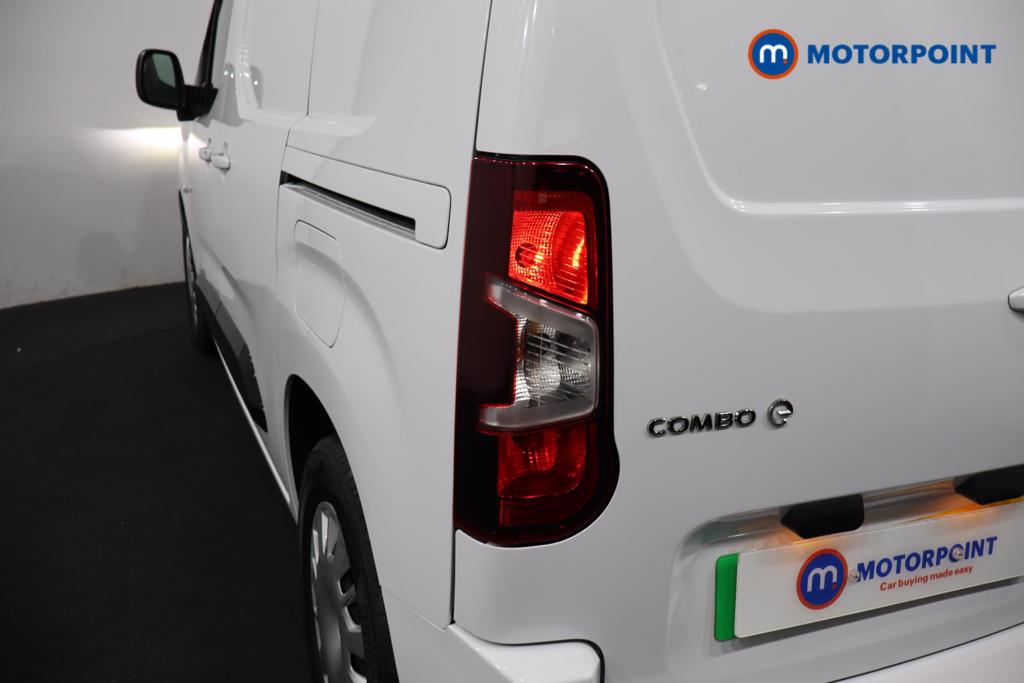 Vauxhall Combo Cargo PRO Automatic Electric Panel Van - Stock Number (1579642) - 27th supplementary image