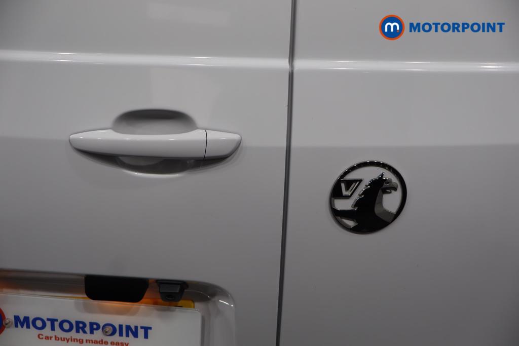 Vauxhall Combo Cargo PRO Automatic Electric Panel Van - Stock Number (1579642) - 29th supplementary image