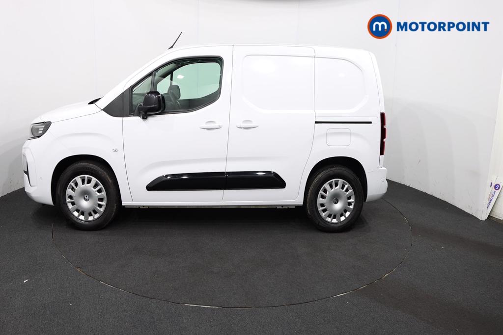 Vauxhall Combo Cargo PRO Automatic Electric Panel Van - Stock Number (1579642) - Passenger side