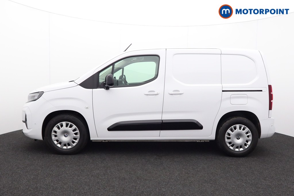 Vauxhall Combo Cargo PRO Automatic Electric Panel Van - Stock Number (1579649) - Passenger side