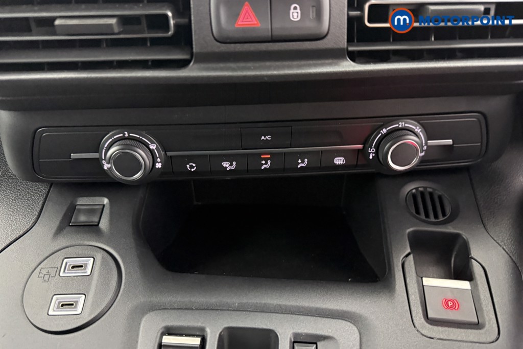 Vauxhall Combo Cargo Prime Automatic Electric Panel Van - Stock Number (1579650) - 7th supplementary image