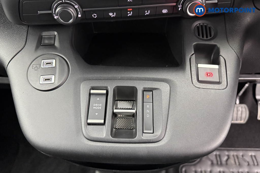 Vauxhall Combo Cargo Prime Automatic Electric Panel Van - Stock Number (1579650) - 8th supplementary image