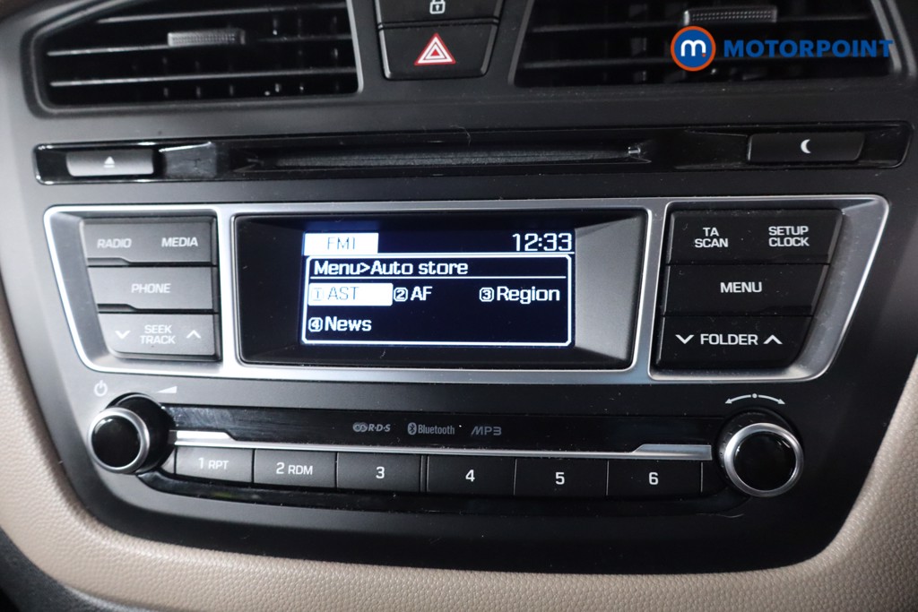 Hyundai I20 SE Manual Petrol Hatchback - Stock Number (1579890) - 2nd supplementary image