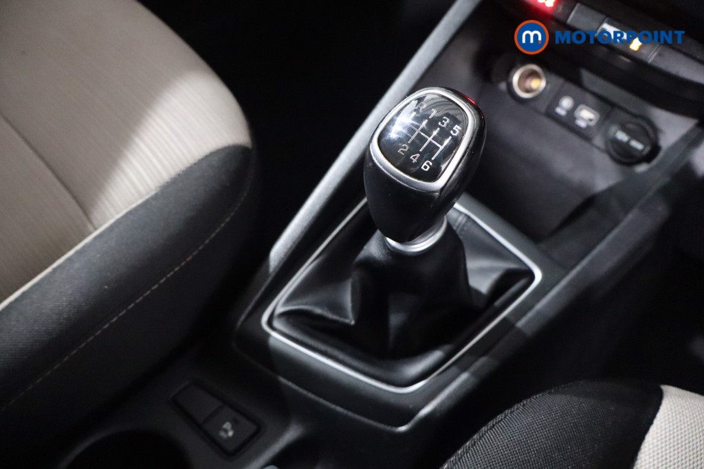 Hyundai I20 SE Manual Petrol Hatchback - Stock Number (1579890) - 14th supplementary image