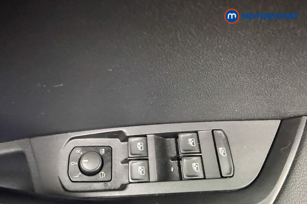Skoda Karoq Se L Automatic Petrol SUV - Stock Number (1579951) - 19th supplementary image