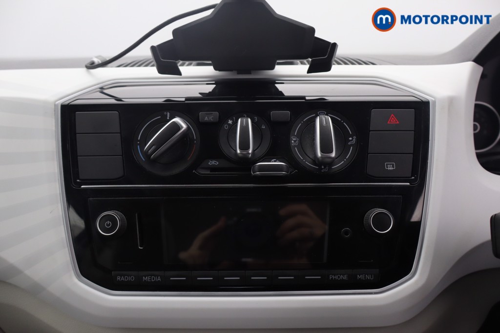 Volkswagen UP Up Beats Manual Petrol Hatchback - Stock Number (1579986) - 2nd supplementary image