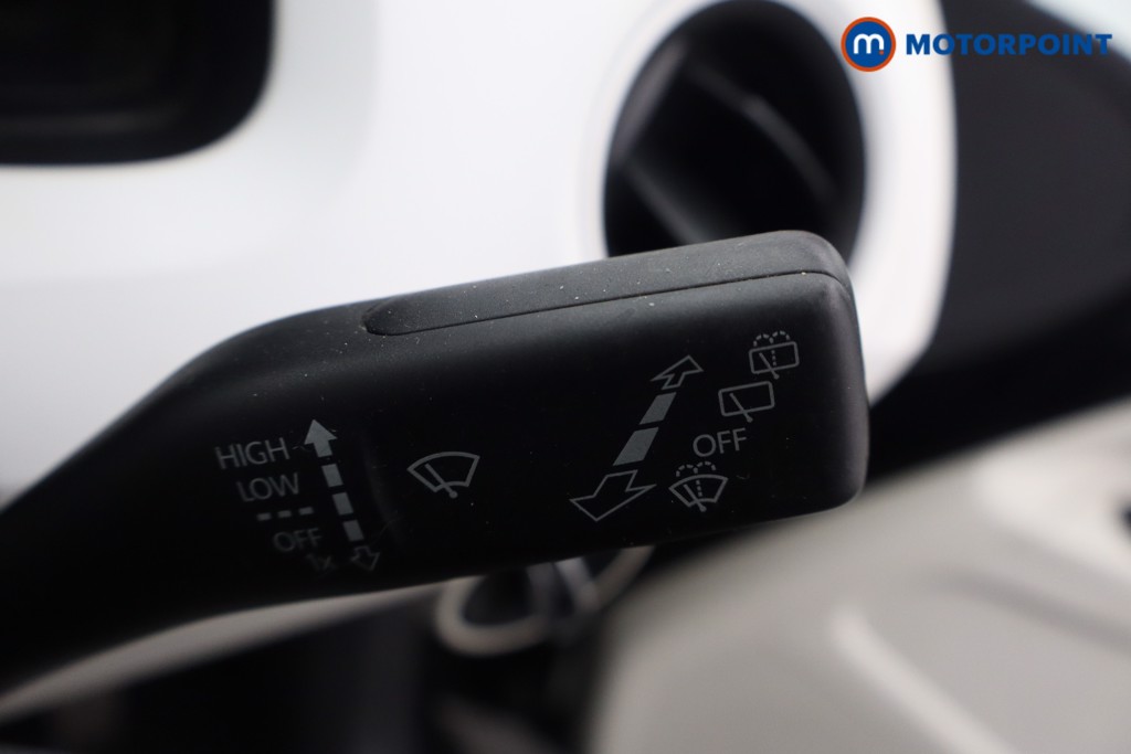 Volkswagen UP Up Beats Manual Petrol Hatchback - Stock Number (1579986) - 18th supplementary image