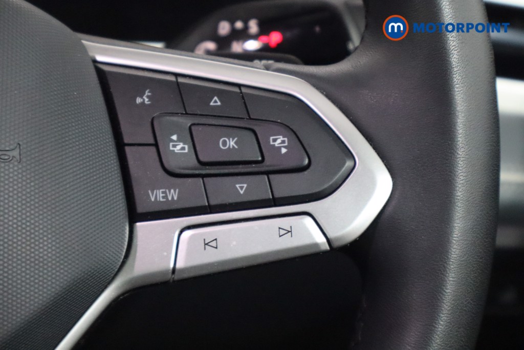 Volkswagen Passat Life Automatic Petrol Plug-In Hybrid Estate - Stock Number (1580117) - 8th supplementary image