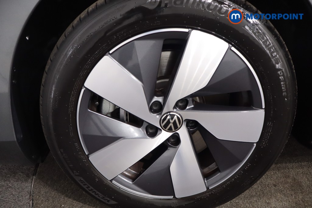 Volkswagen Passat Life Automatic Petrol Plug-In Hybrid Estate - Stock Number (1580117) - 11th supplementary image