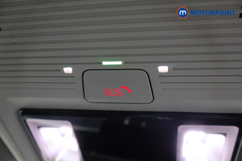 Volkswagen Passat Life Automatic Petrol Plug-In Hybrid Estate - Stock Number (1580117) - 20th supplementary image