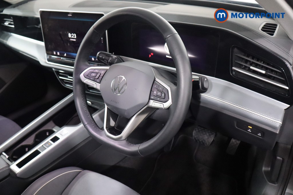 Volkswagen Passat Life Automatic Petrol Plug-In Hybrid Estate - Stock Number (1580117) - 24th supplementary image