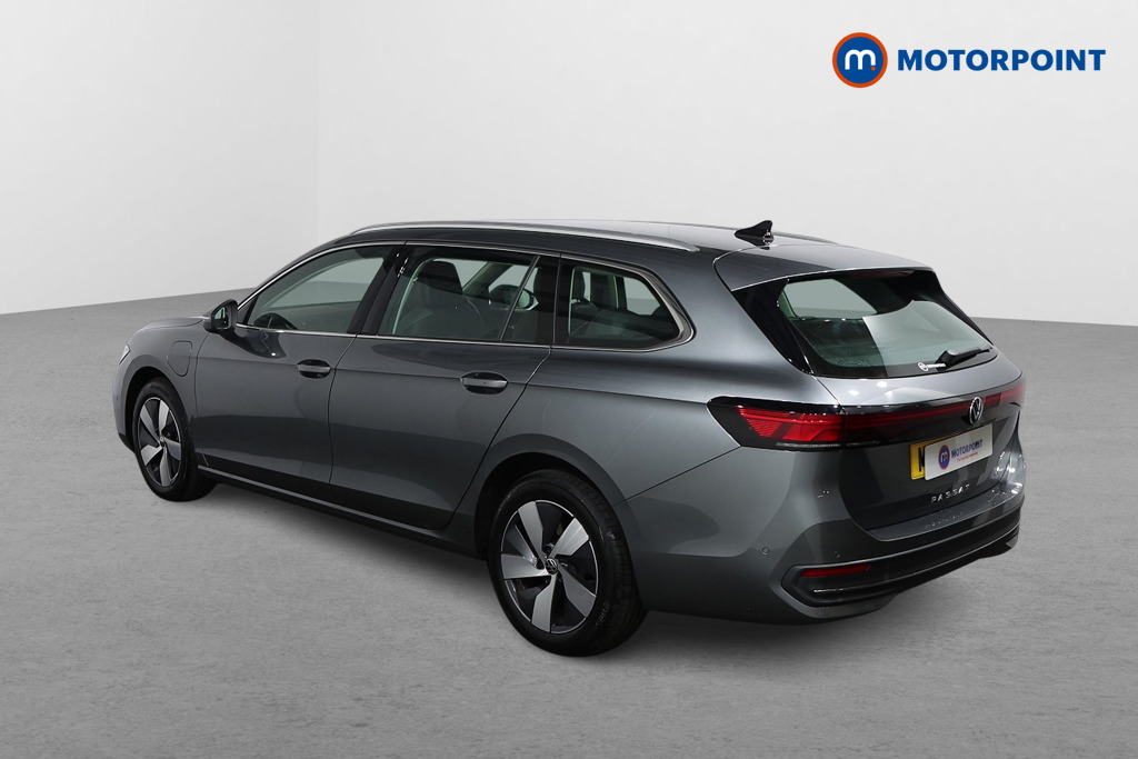 Volkswagen Passat Life Automatic Petrol Plug-In Hybrid Estate - Stock Number (1580117) - Passenger side rear corner