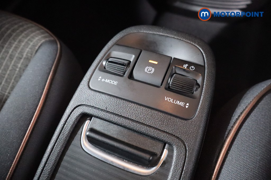 Fiat 500 Icon Automatic Electric Convertible - Stock Number (1580215) - 21st supplementary image
