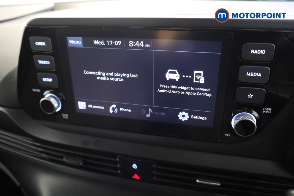 Hyundai Bayon Se Connect Manual Petrol-Electric Hybrid SUV - Stock Number (1580235) - 6th supplementary image