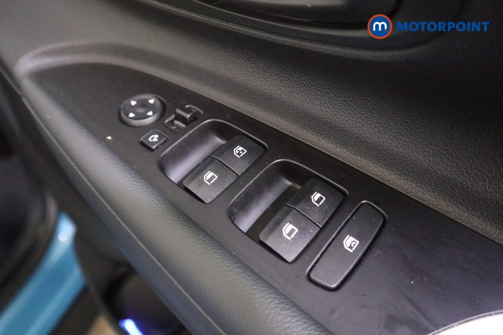 Hyundai Bayon Se Connect Manual Petrol-Electric Hybrid SUV - Stock Number (1580235) - 10th supplementary image