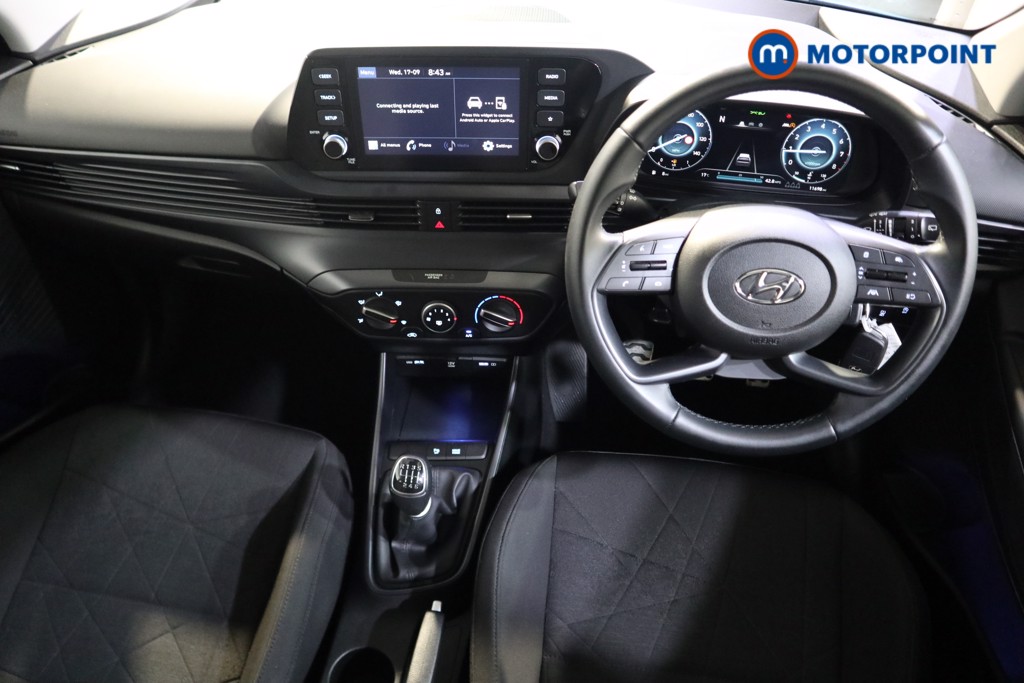 Hyundai Bayon Se Connect Manual Petrol-Electric Hybrid SUV - Stock Number (1580235) - 1st supplementary image