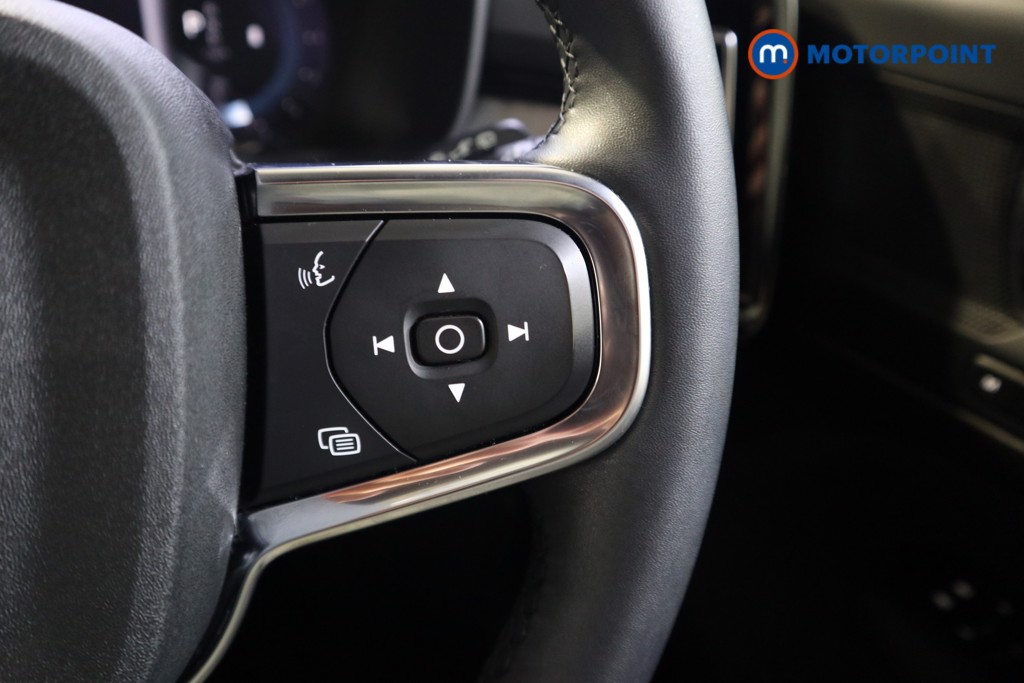Volvo Xc40 Plus Automatic Petrol SUV - Stock Number (1580361) - 4th supplementary image
