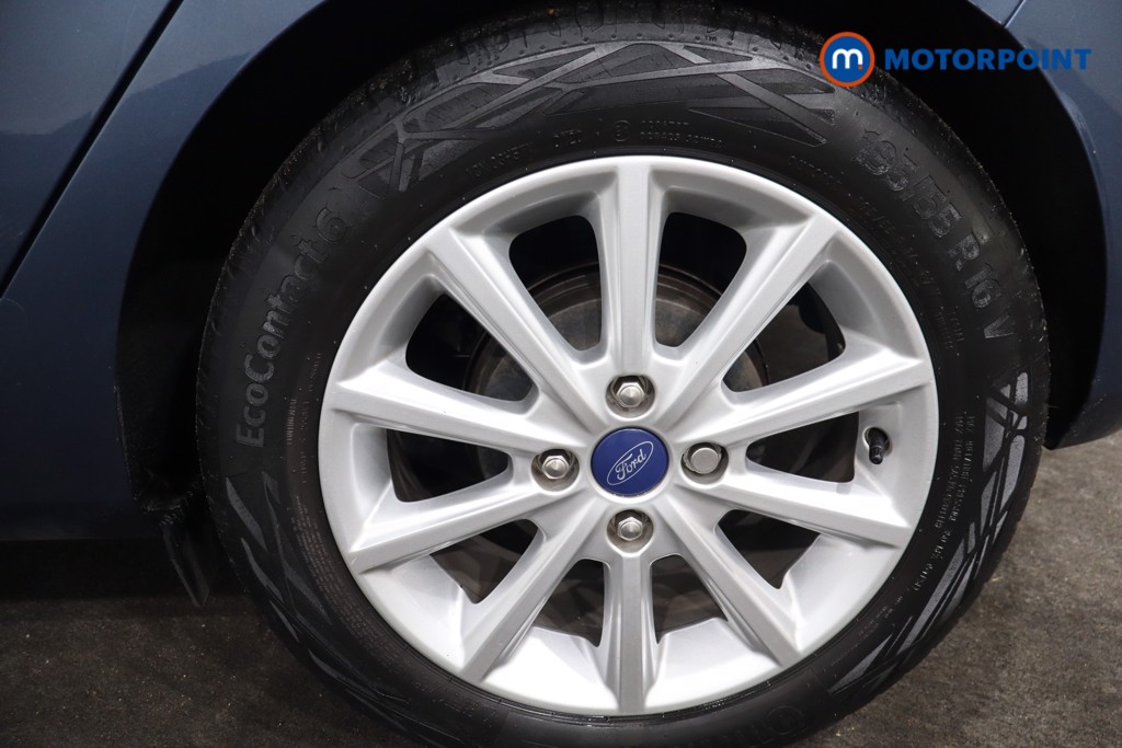 Ford Fiesta Titanium Manual Petrol Hatchback - Stock Number (1580390) - 12th supplementary image
