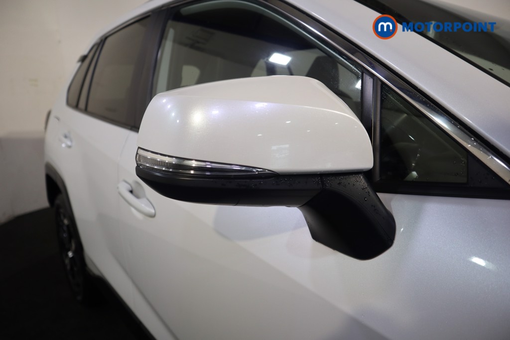 Suzuki Across 2.5 Phev E-Four 5Dr Cvt Automatic Petrol Plug-In Hybrid SUV - Stock Number (1580431) - 24th supplementary image