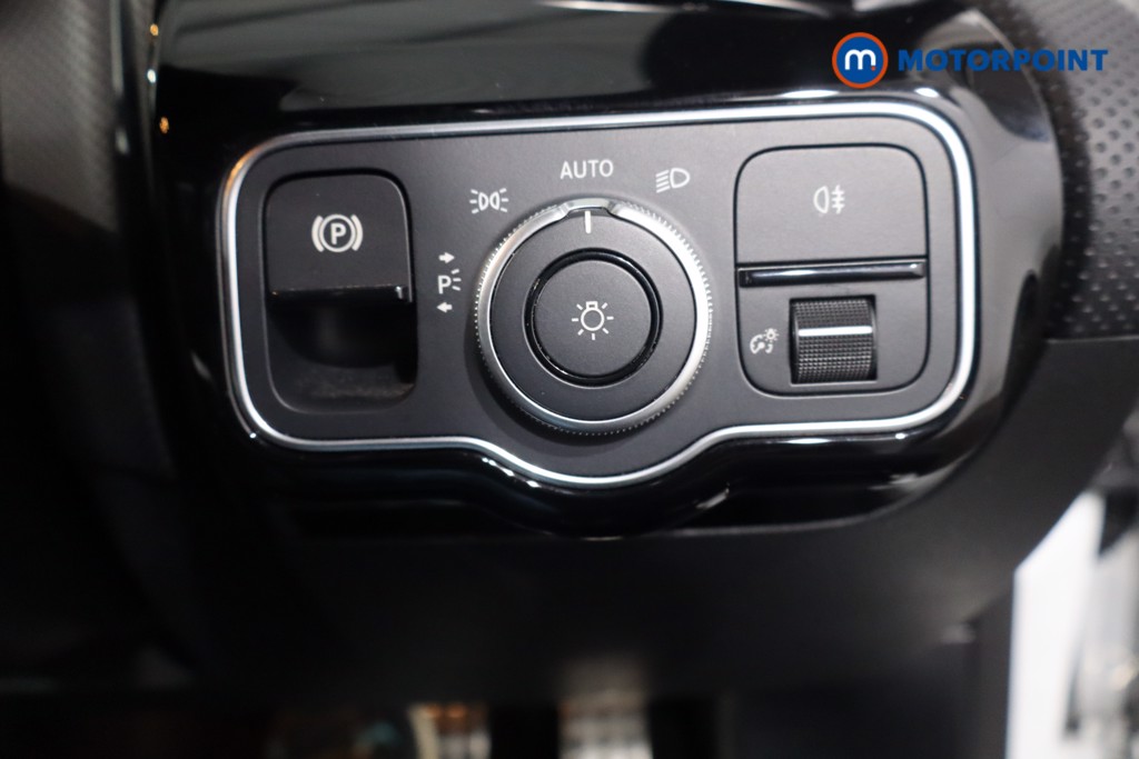 Mercedes-Benz CLA Amg Line Automatic Petrol Estate - Stock Number (1580437) - 24th supplementary image