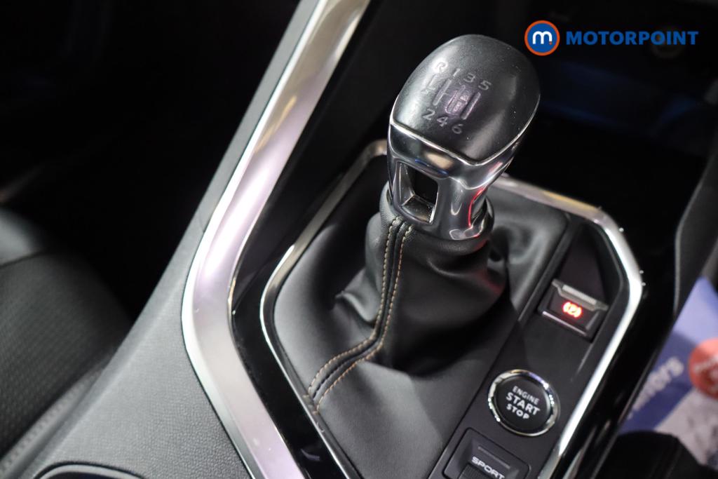 Peugeot 3008 GT Manual Diesel SUV - Stock Number (1580500) - 5th supplementary image