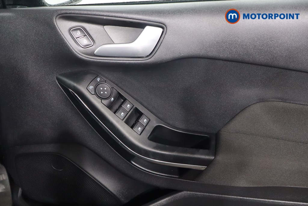 Ford Fiesta St-Line Manual Petrol-Electric Hybrid Hatchback - Stock Number (1580555) - 22nd supplementary image