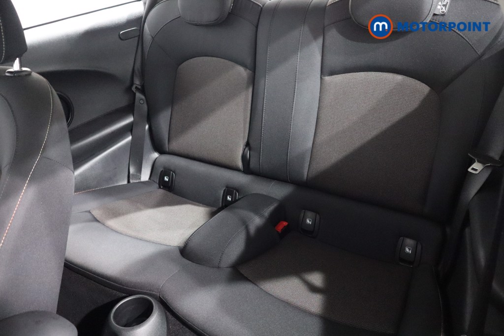 Mini Hatchback Cooper Classic Automatic Petrol Hatchback - Stock Number (1580606) - 5th supplementary image