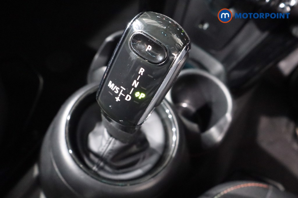 Mini Hatchback Cooper Classic Automatic Petrol Hatchback - Stock Number (1580606) - 14th supplementary image