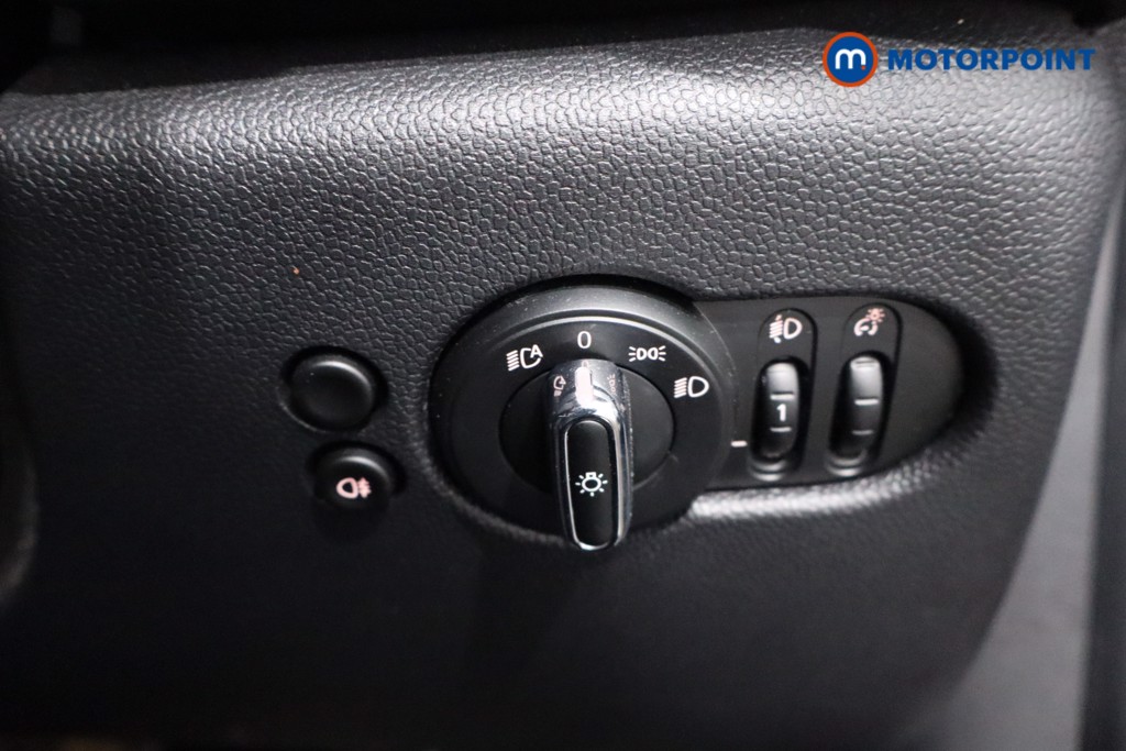 Mini Hatchback Cooper Classic Automatic Petrol Hatchback - Stock Number (1580606) - 23rd supplementary image