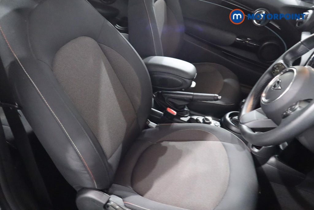 Mini Hatchback Cooper Classic Automatic Petrol Hatchback - Stock Number (1580606) - 25th supplementary image