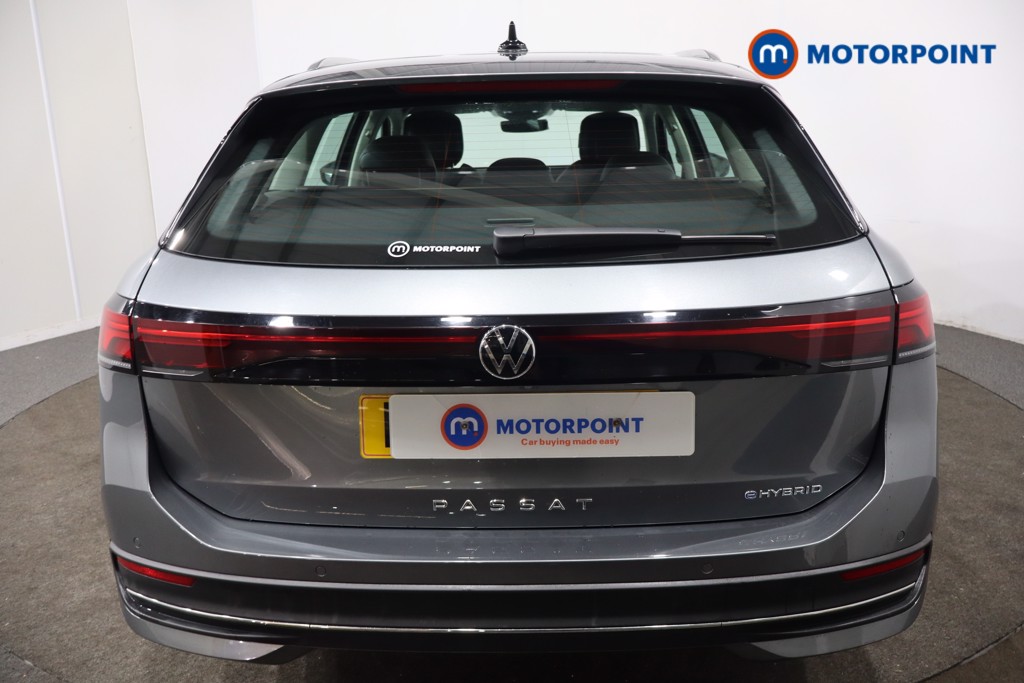 Volkswagen Passat Life Automatic Petrol Plug-In Hybrid Estate - Stock Number (1580767) - 36th supplementary image